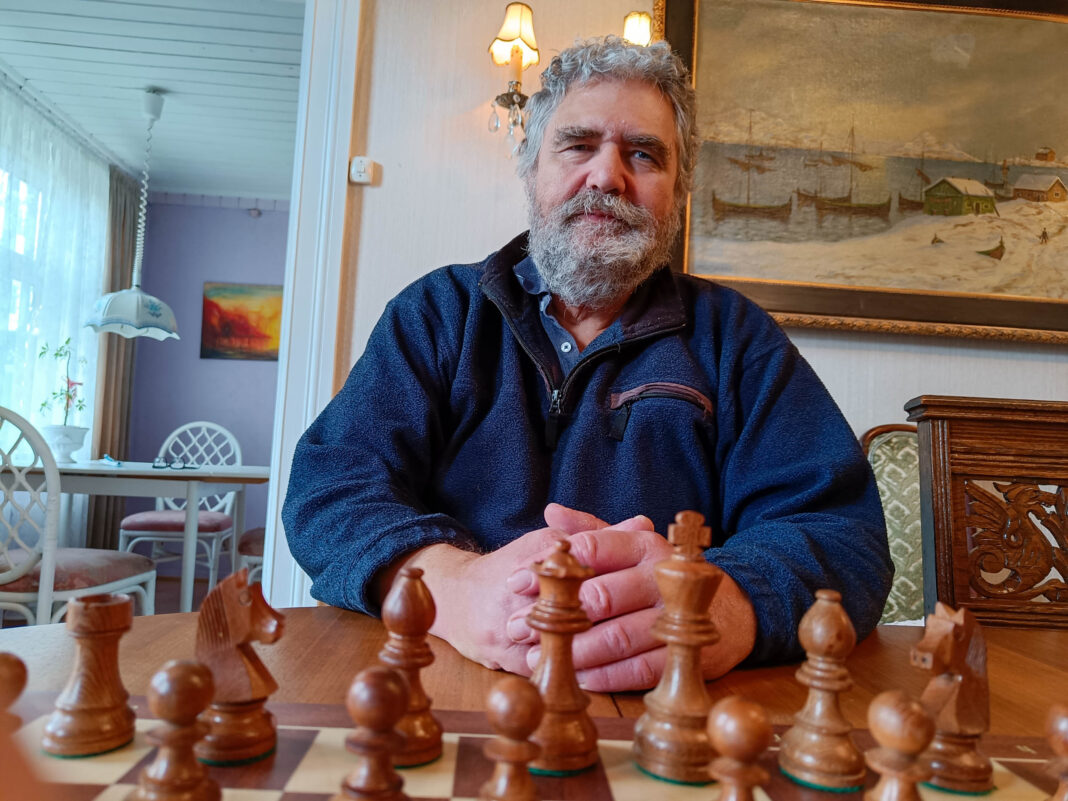 Dette er en norgesmester fra Vadsø, for Arnt Esbensen slo nylig alt og alle i sin klasse under landsstevnet i Bergen. (Foto: Thomas Hildonen)